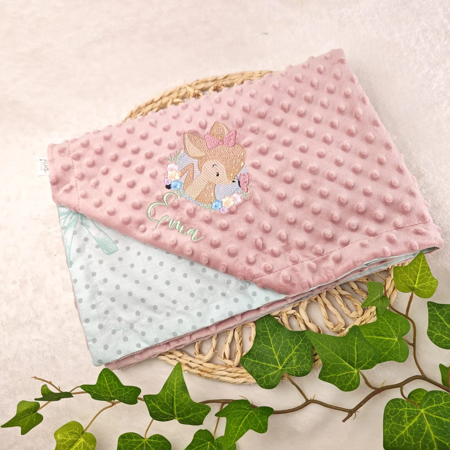 paturica minky, paturica plus bumbac, paturica pufoasa, produse pentru copii si bebelusi, paturici naturale si baby friendly, paturica din muselina personalizata pentru nou nascuti