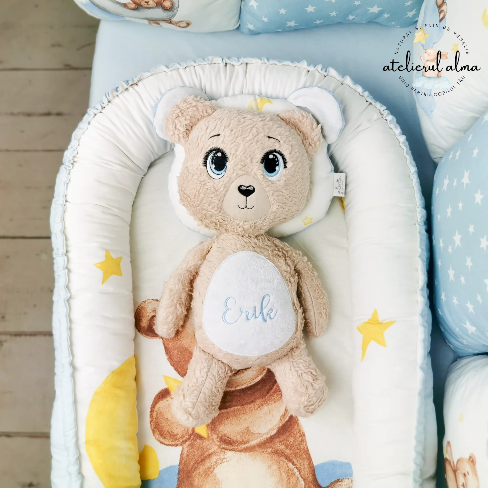 imagine cu babynest pentru bebelusi. cuib nou nascuti pentru dormit, co-sleeping