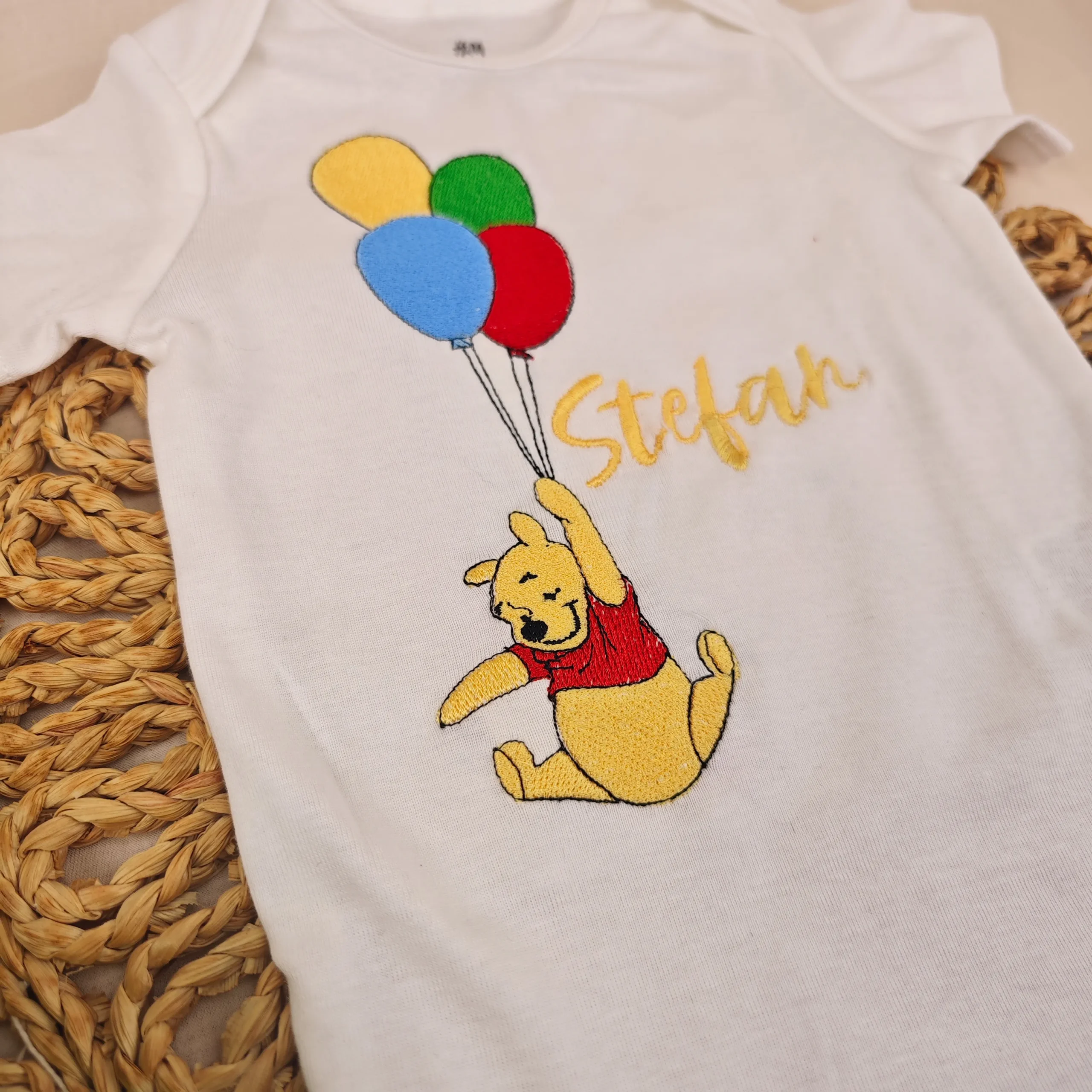 imagine cu body personalizat pentru bebelusi si copii