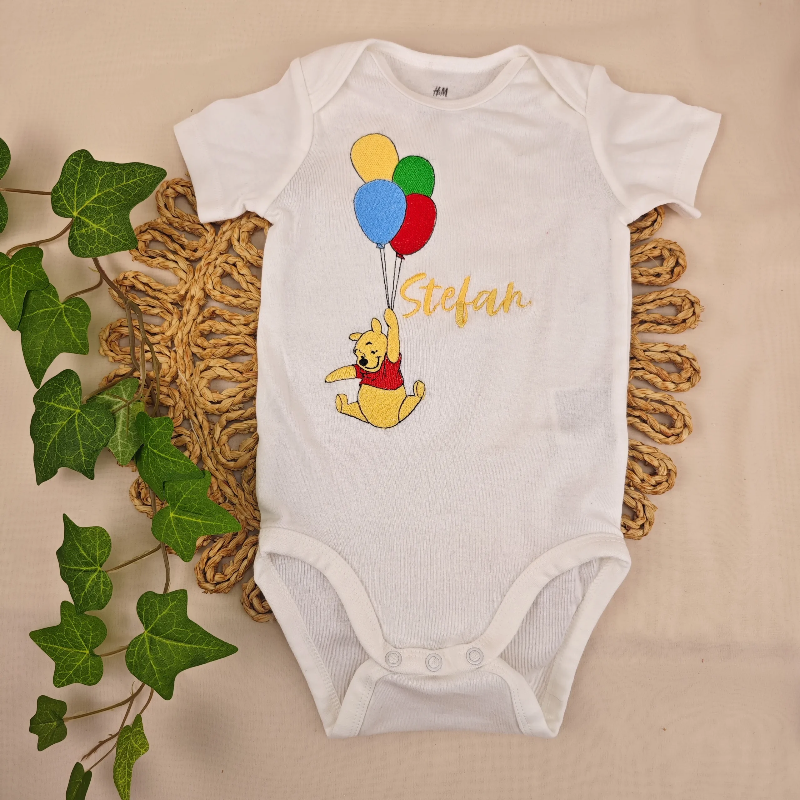 imagine cu body personalizat pentru bebelusi si copii