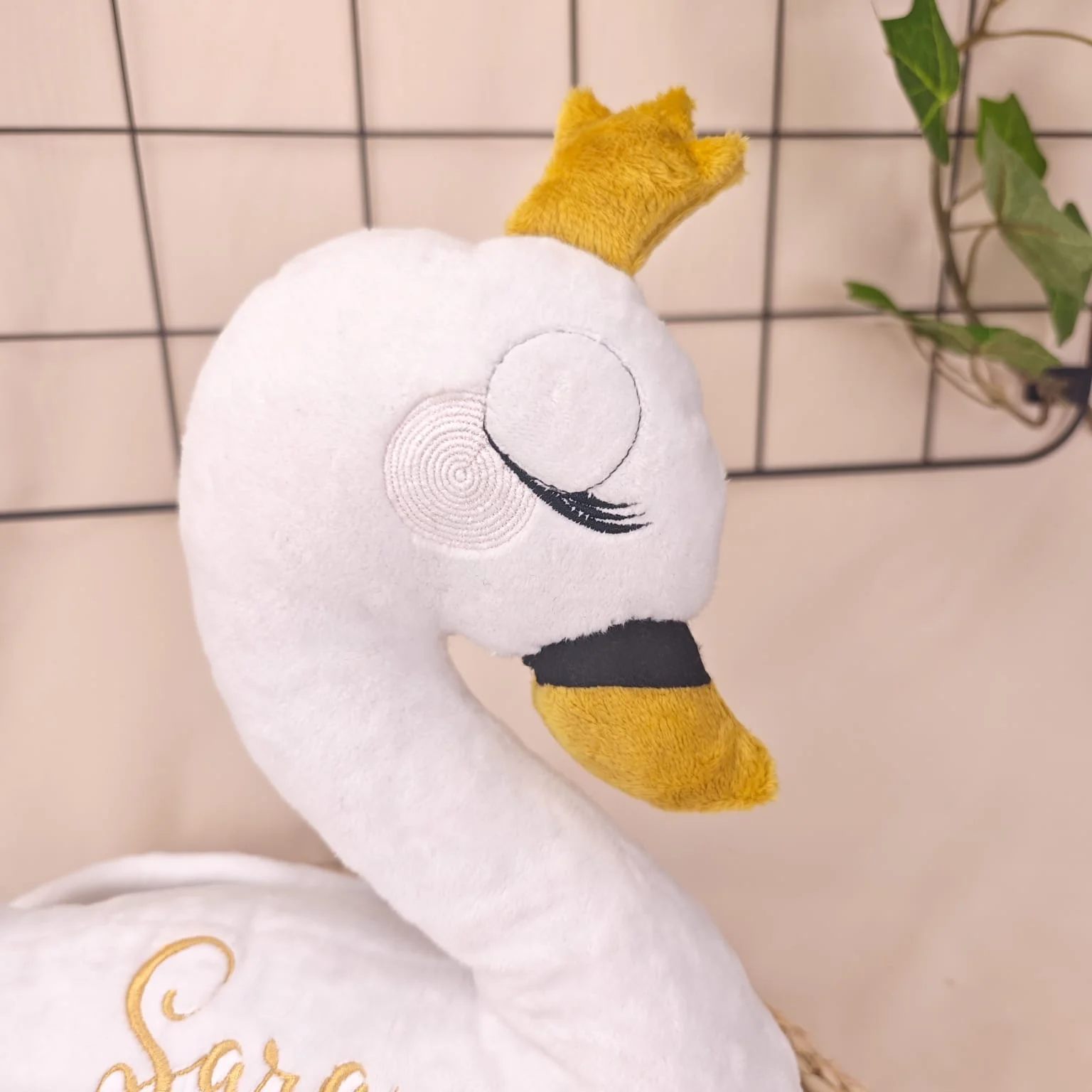 imagine cu jucarie plus personalizata pentru bebelusi