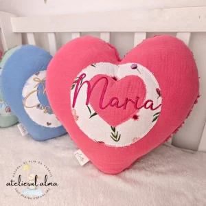 Perna personalizata inimioara roz