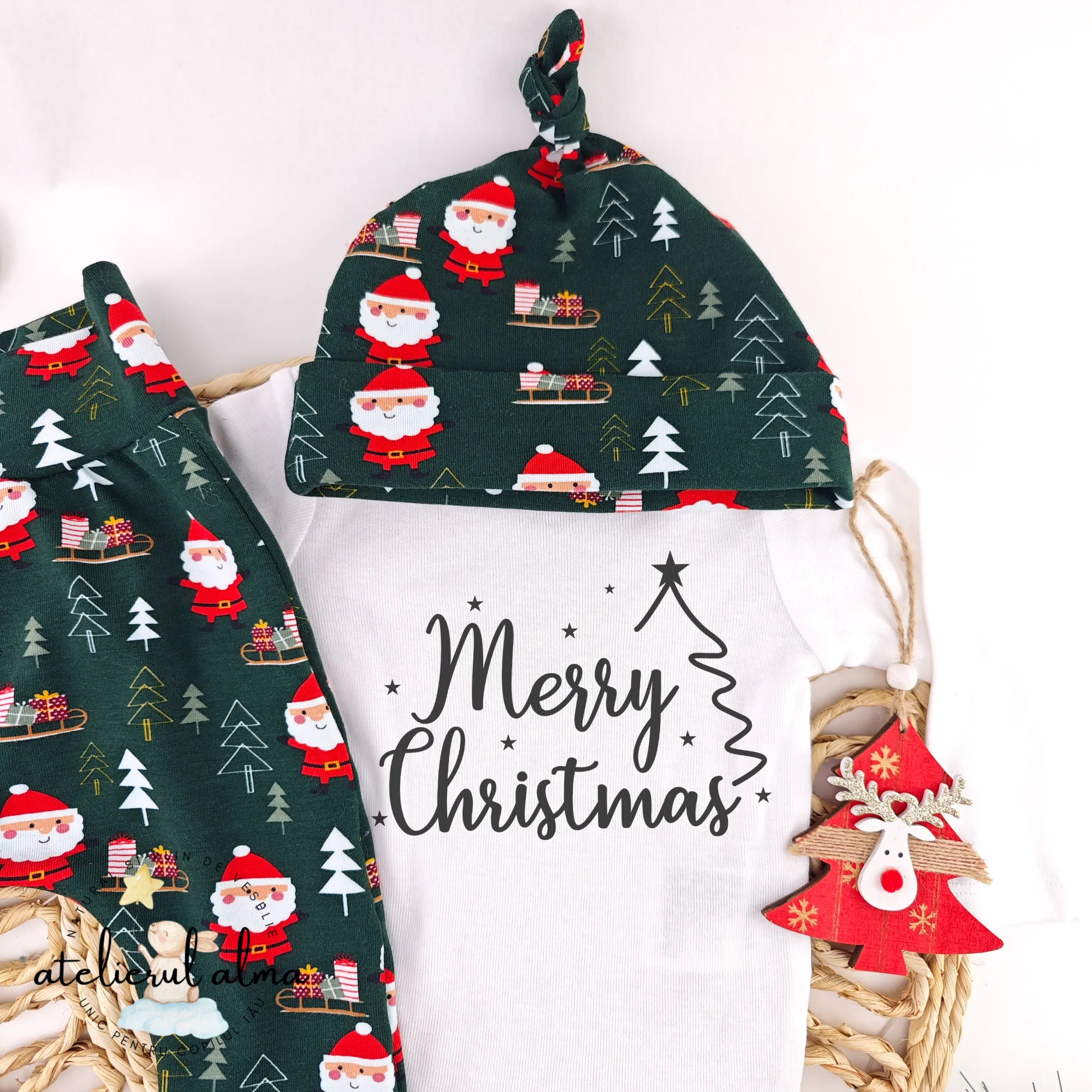 Set body, caciulita si pantaloni, Merry Christmas - imagine 7