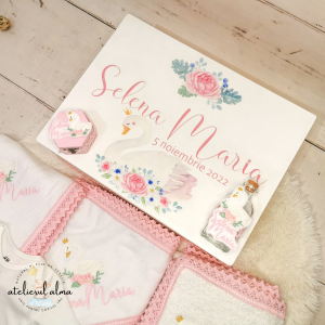 Cutie de lemn lebada personalizata