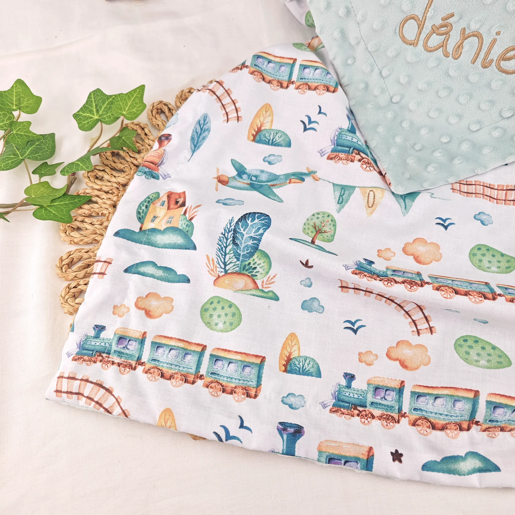 paturica minky, paturica plus bumbac, paturica pufoasa, produse pentru copii si bebelusi, paturici naturale si baby friendly, paturica din muselina personalizata pentru nou nascuti