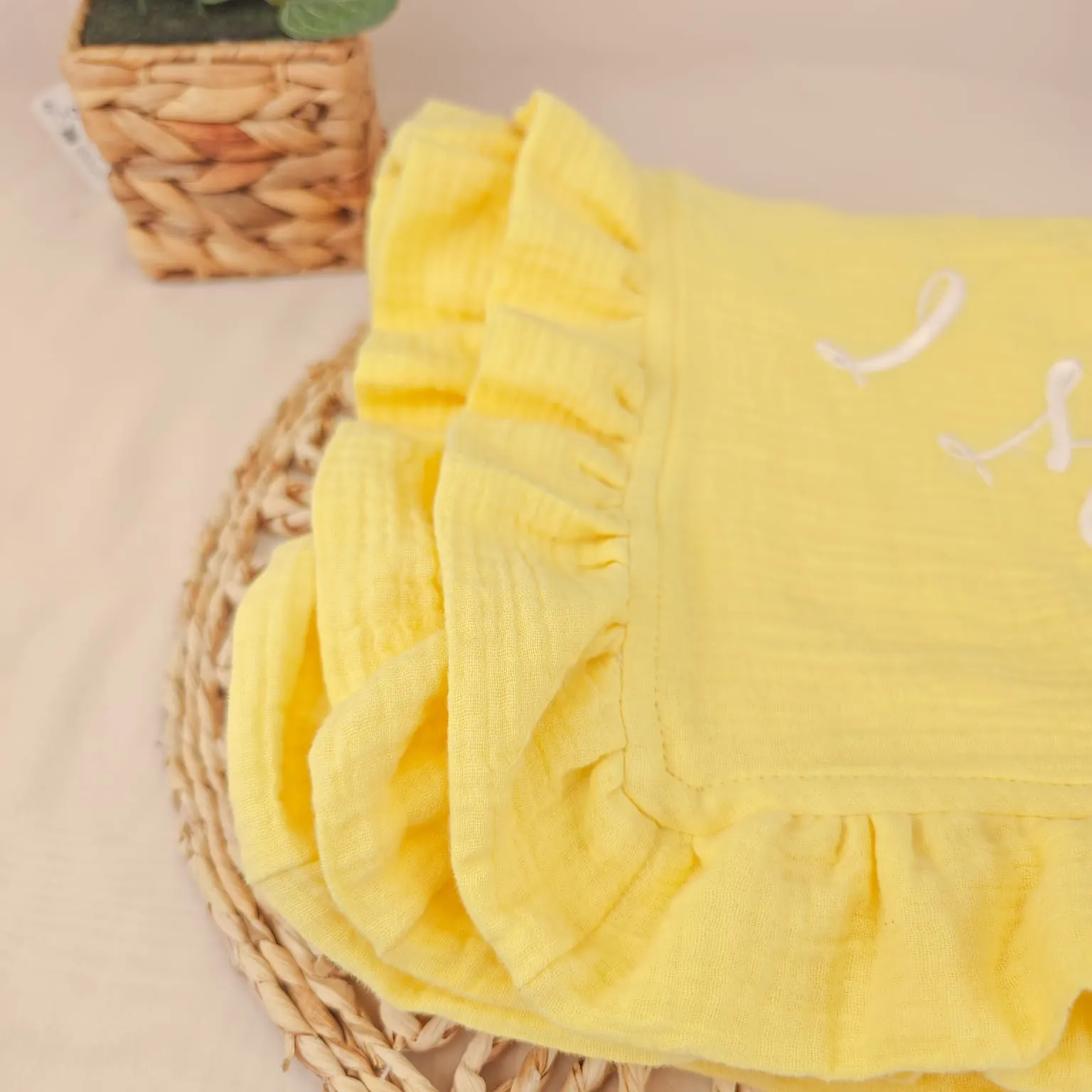 paturica muselina paturici pentru bebe din materiale naturale si baby friendly, pufoase si calduroase