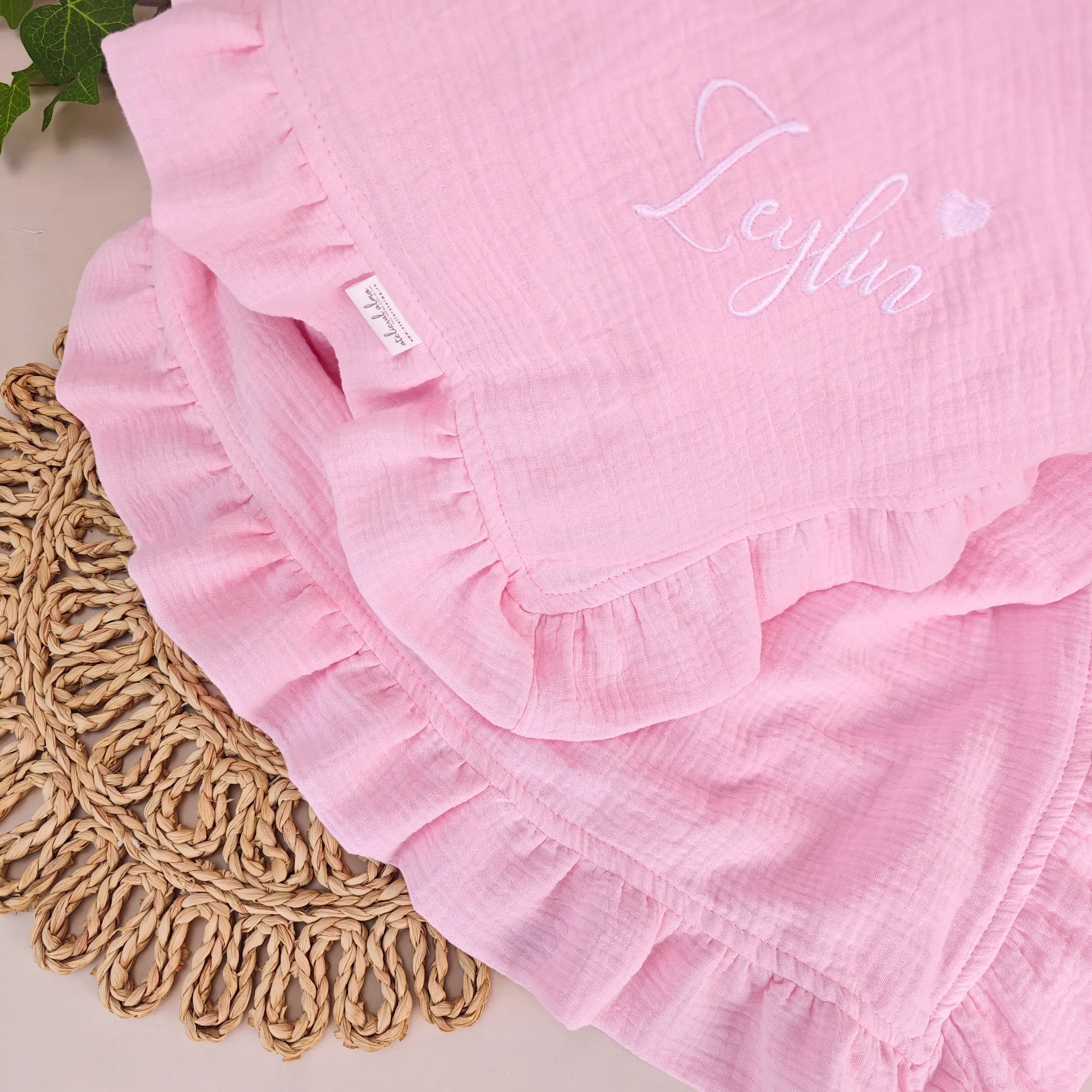 paturica muselina paturici pentru bebe din materiale naturale si baby friendly, pufoase si calduroase