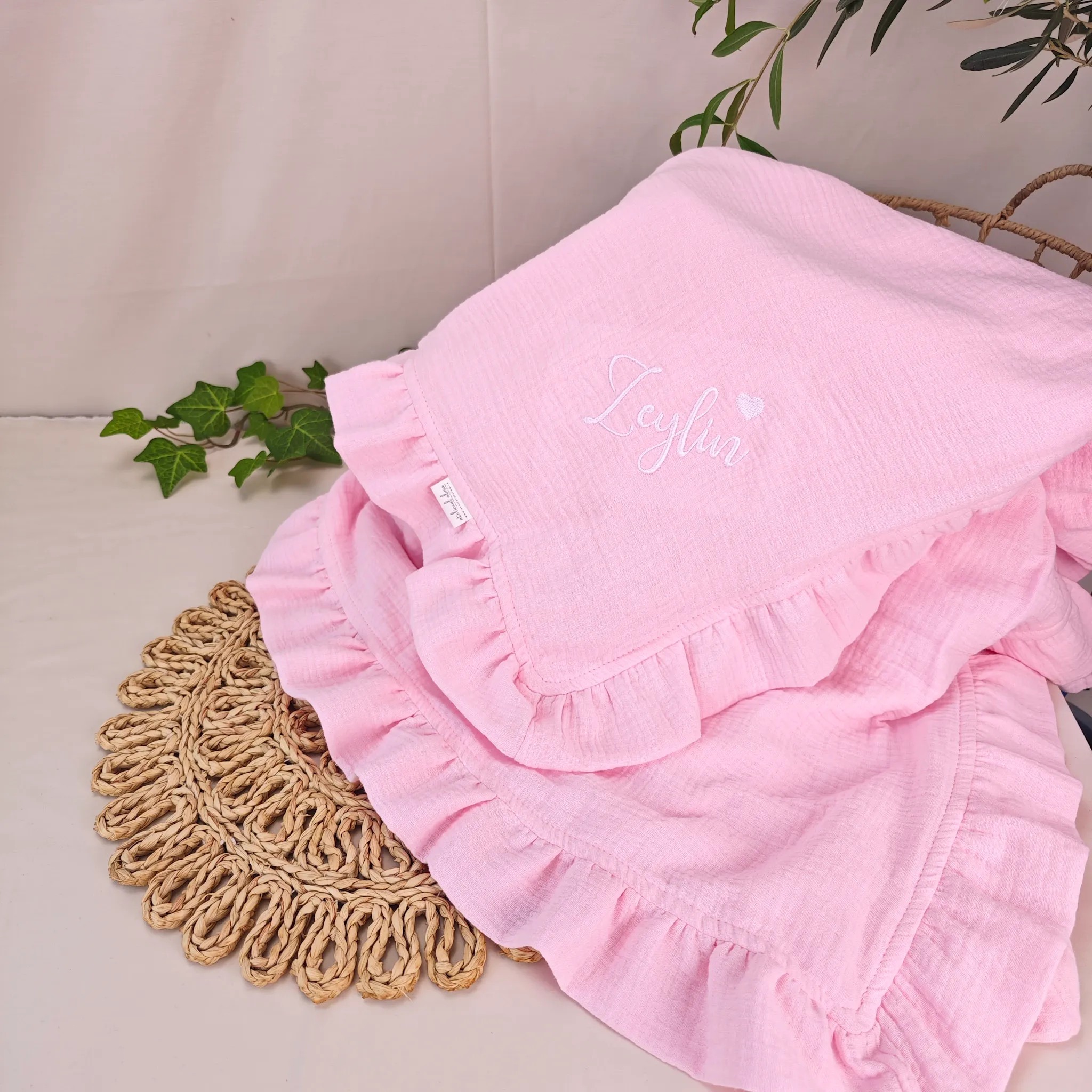 paturica muselina paturici pentru bebe din materiale naturale si baby friendly, pufoase si calduroase