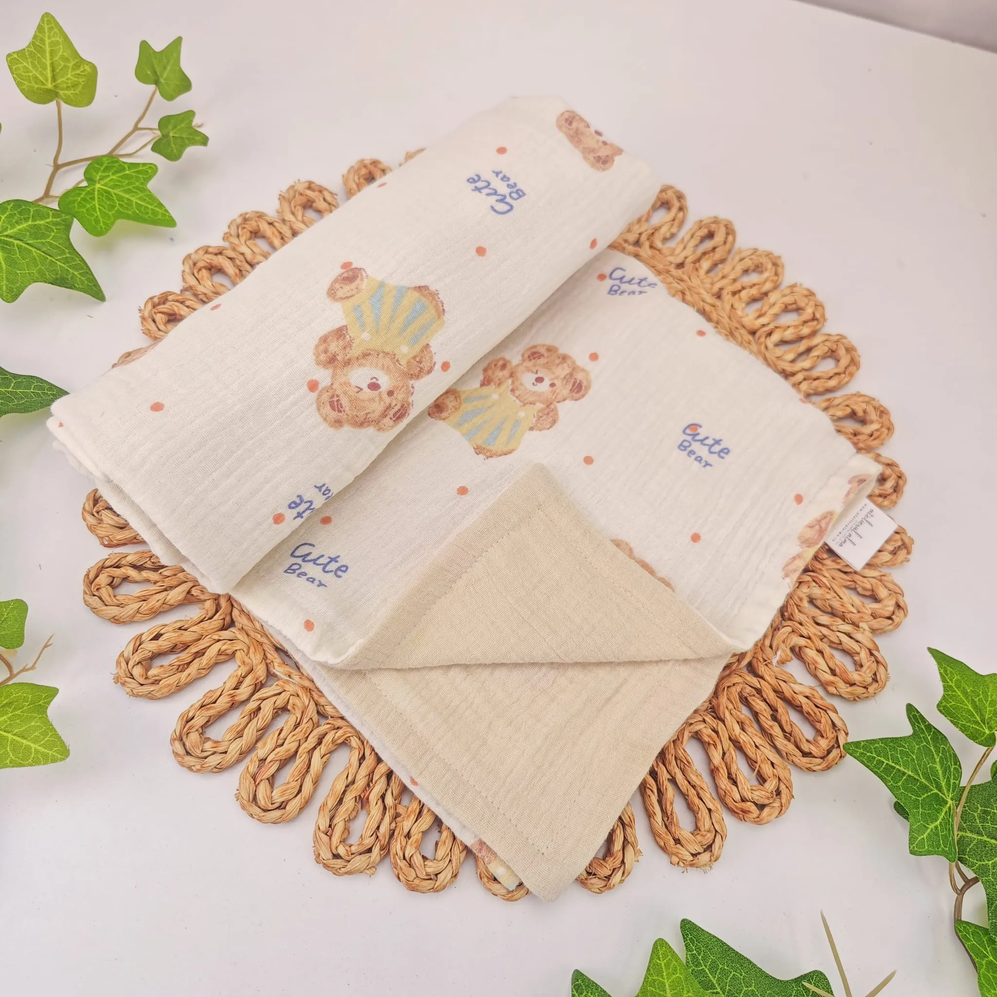 paturica muselina paturici pentru bebe din materiale naturale si baby friendly, pufoase si calduroase